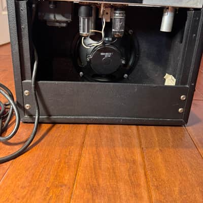 Vintage Fender Champ Silverface Tube Amp 1975–1976 | Made in USA image 2