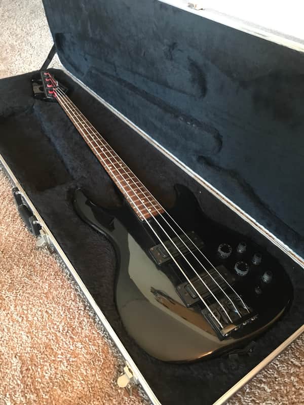 Peavey Dyna-Bass 1980s Black image 1
