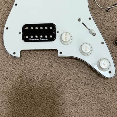 Seymour Duncan, Obsidian Loaded Stratocaster HH Pickguard - Seymour Duncan + Obsidian image 1