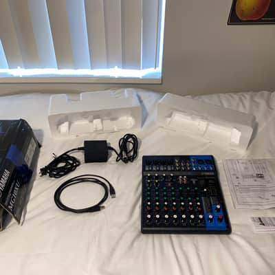 Yamaha MG10XU 10-Channel Analog Mixer (2/2) image 2