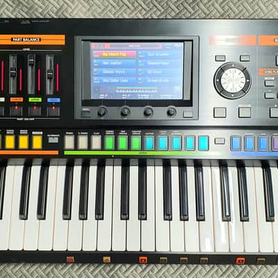 Roland Jupiter 80 ✅ Rare Modern Classic Synthesizer from the '2010s ✅ SuperNATURAL Sound Engine ✅ Massive Live Performance Control ✅ Fully Serviced ✅ Worldwide FREE Shipping!! Roland Jupiter-80 Bild 12