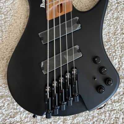 Ibanez EHB1005MSBKF Headless Multi Scale 5-String Bass - Black Flat image 9