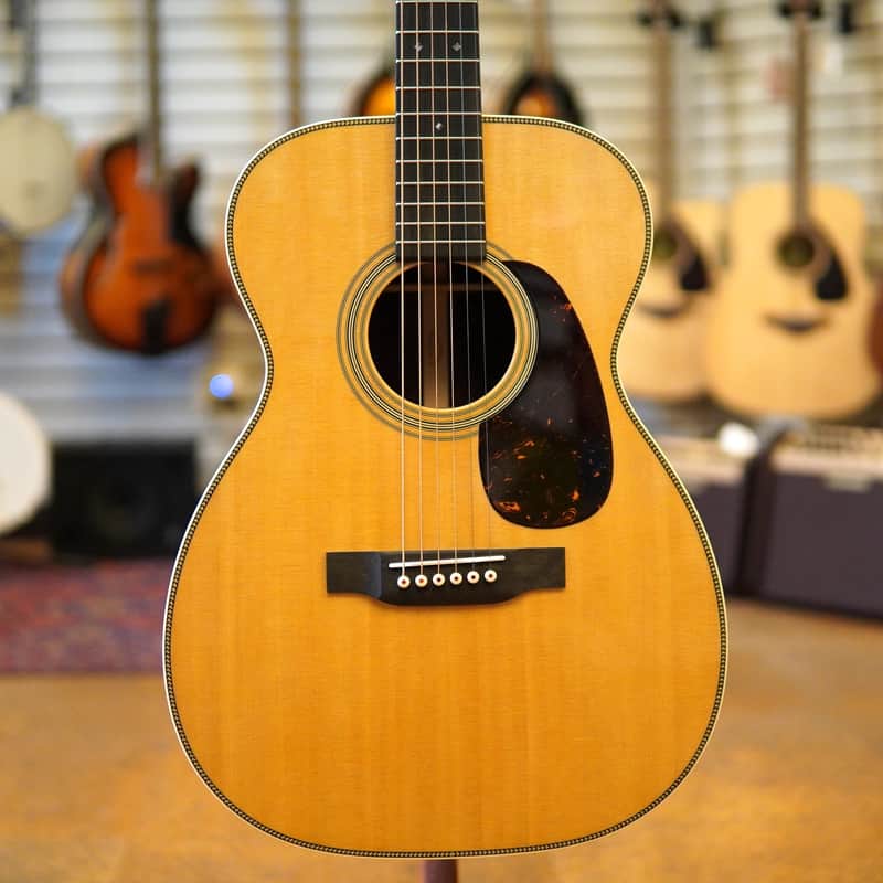 Martin 00-28 Standard Series Spruce/East Indian Rosewood Acoustic Guitar w/Molded Hard Case image 1