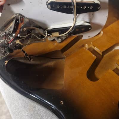 Squier Stratocaster RI57 1983 - Sunburst imagen 4