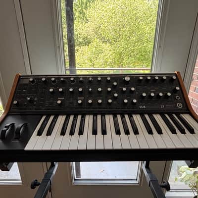Moog Subsequent 37 Analog Synth