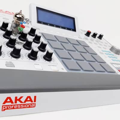 Akai MPC Renaissance Sampler Synthesizer + Fast Neuwertig + 1.5Jahre Garantie image 6