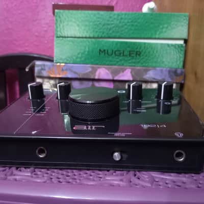 M-Audio AIR 192|4 USB Audio Interface 2019 - 2020 - Black image 3