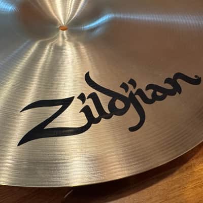 Zildjian 18" A Series Medium Thin Crash Cymbal 2013 - Present - Traditional image 8