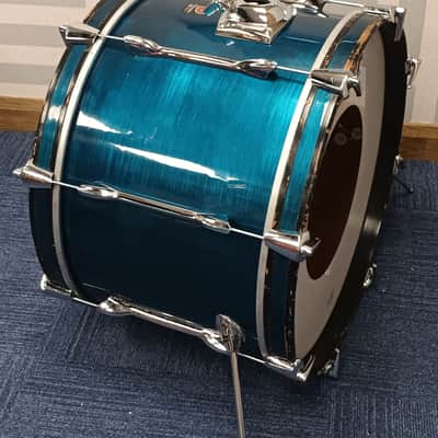 Premier 1970s 22″ x 14″ Bass Drum in Aquamarine Shimmer Bild 7