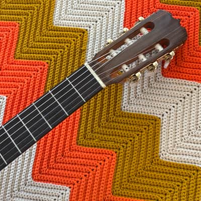 Ruben Flores Classical Guitar - 1970’s Made in Japan 🇯🇵! - Killer classical! - image 5