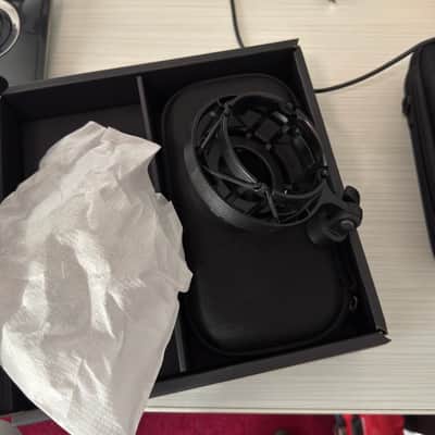 Sony C80 Large Diaphragm Cardioid Condenser Microphone 2022 - Present - Black image 5