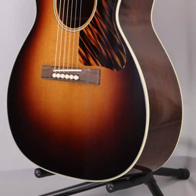Bourgeois LDBS: LDB Standard/TS, Touchstone Series, Torrefied Sitka Spruce Top, Mahagony back and sides. 2026 image 4