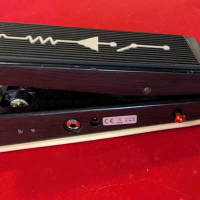 Dunlop MC404 CAE Custom Audio Electronics Wah 2010 - Present - Black image 6