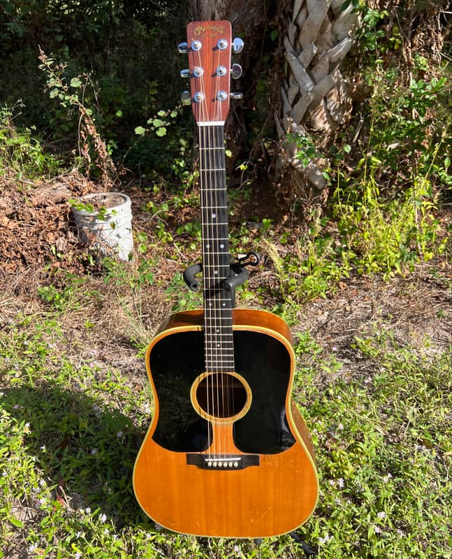 Martin D-28 1968 Natural image 1