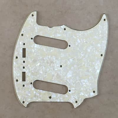 Aged Vintage Reissue USA Relic Pickguard Fender Mustang Guitar Aged Cream Pearl image 1