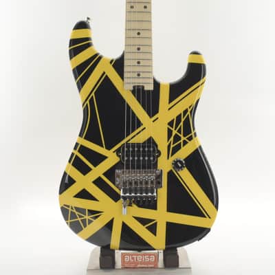 EVH Striped Series Electric Guitar 2024 Black/Yellow 3498gr image 1