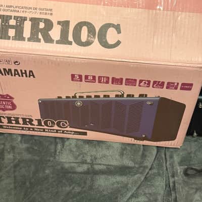 Yamaha THR10C Classic 10-Watt 2x3" Stereo Digital Modeling Guitar Combo 2013 - 2018 - Black image 4