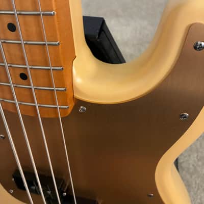 Squier 40th Anniversary Vintage Edition Precision Bass - Satin Vintage Blonde image 7