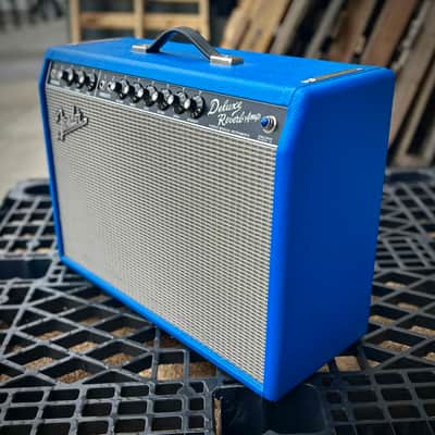 2009 Fender '65 Deluxe Reverb Reissue LTD "Electric Blue" 22-Watt 1x12" Combo image 2