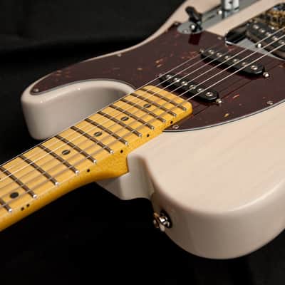 G&L ASAT Classic S Blonde image 2