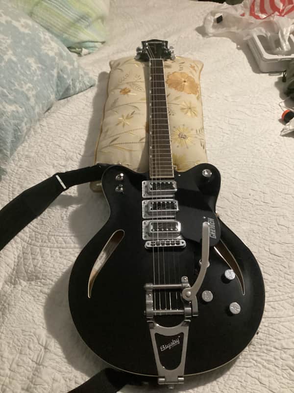 Gretsch G5622T-CB Electromatic Center-Block Double Cutaway 3-Pickup 2015 - 2016 - Black image 1