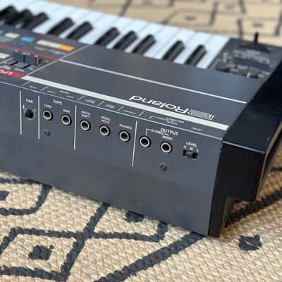 Roland Juno 106 Polyphonic Analogue Synthesizer image 6