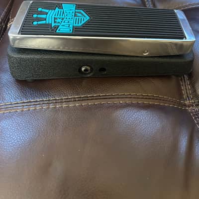 Dunlop DD95FW Cry Baby Daredevil Fuzz Wah 2023 - Present - Black / Chrome image 2