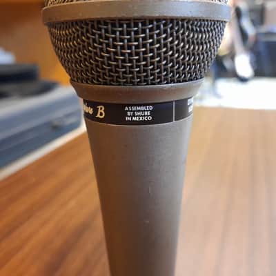 Shure 588 SD Unisphere B Dynamic Microphone image 4