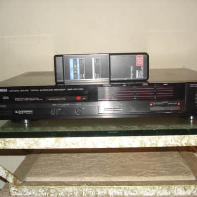 Yamaha DSR-100 PRO NATURAL SOUND DIGITAL SOUND DECODER BLACK image 2