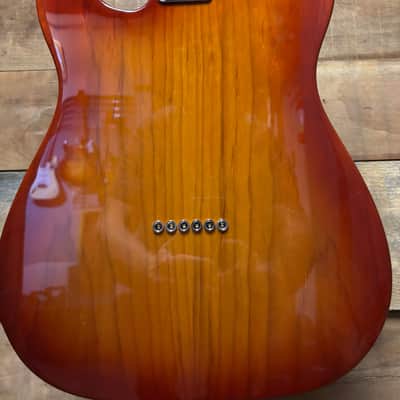 Fender American Pro II Tele MN Sienna Sunburst w/case image 13