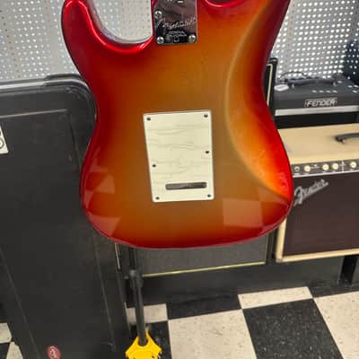 Fender American Deluxe Stratocaster with Rosewood Fretboard 2011 - 2015 - Sunset Metallic image 9