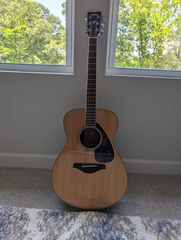 Yamaha FS720S Solid Spruce Top Folk Acoustic Guitar 2010s - Natural image 1