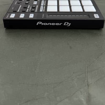 Pioneer DDJ-XP2 DJ Controller 2019 - Present - Black image 2