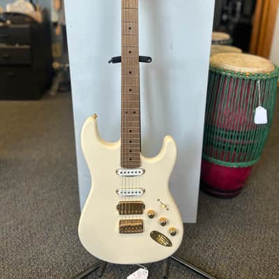 Warmoth Strat - Off White image 1
