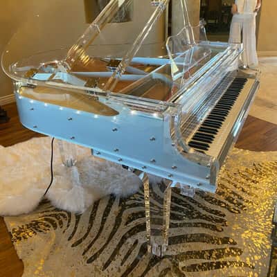 Stunning transparent / white/ acrylic Crystal Grand Piano image 6