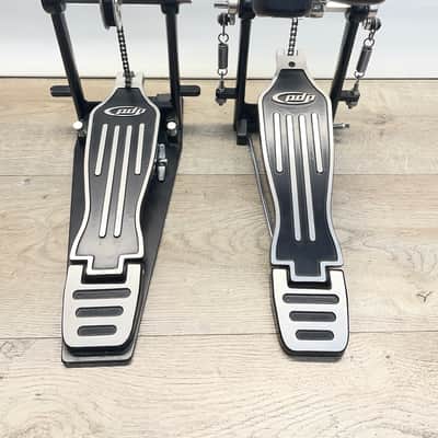 PDP Pacific Double Bass Drum Pedal Single Chain w/ Driveshaft Complete image 2