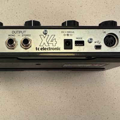 TC Electronic Ditto X4 Looper 2016 - Present - Black image 2