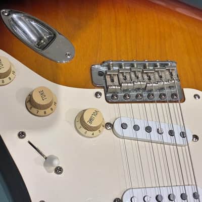 Fender Stratocaster Jimmie Vaughan Signature 1996 - Sunburst image 10