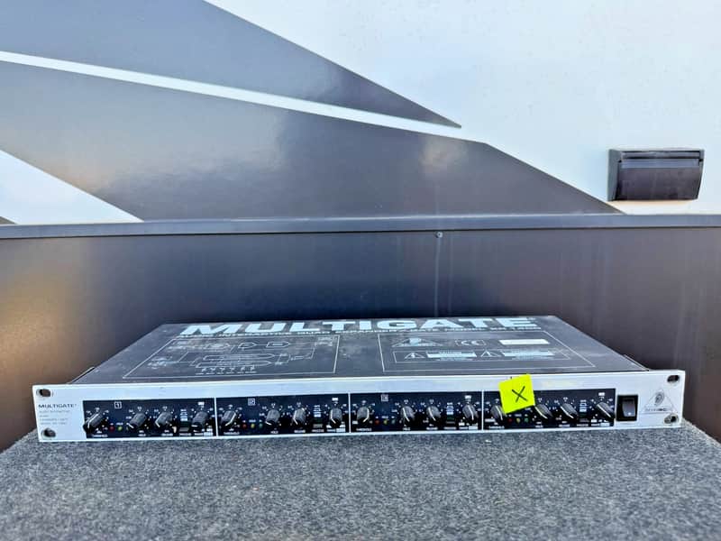BEHRINGER MULTIGATE XR 1400 - Audio Interactive Quad Expander image 1