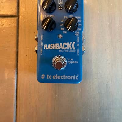 TC Electronic Flashback Delay & Looper 2014 - 2017 Blue image 1