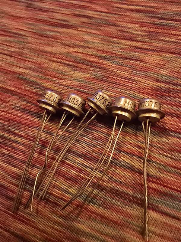NOS Soviet MP37B (МП37Б) NPN Germanium Transistors - High-Gain Mojo - Set of 5 1970-1980 image 1