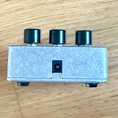 Electro-Harmonix Micro Q-Tron Envelope Filter 2006 - Present - Silver / Black / Blue image 7