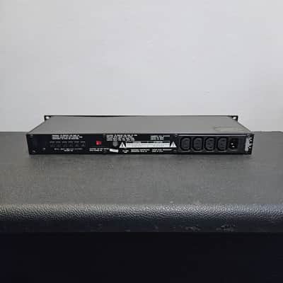 Rocktron Power Station (Rackmount 9VAC & IEC Power Supply) image 3