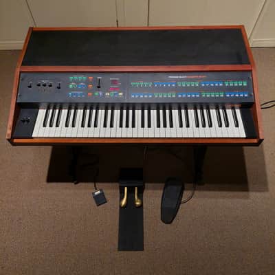 Rhodes Chroma 64-Key 16-Voice Polyphonic Hybrid Analog Synthesizer 1982 complete authentic package