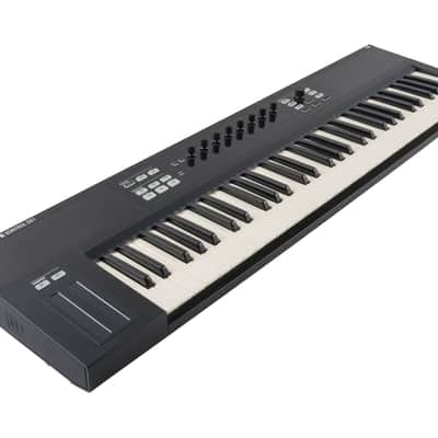 Native Instruments Komplete Kontrol S61 Keyboard MIDI Controller [USED] image 2
