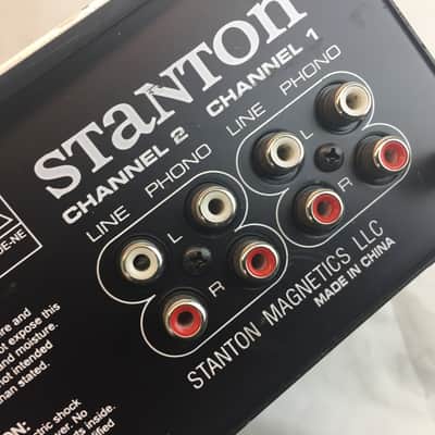 Stanton ESM-11 Stereo Preamp Mixer for DJ Two Turntable Inputs and Fader Feature image 8