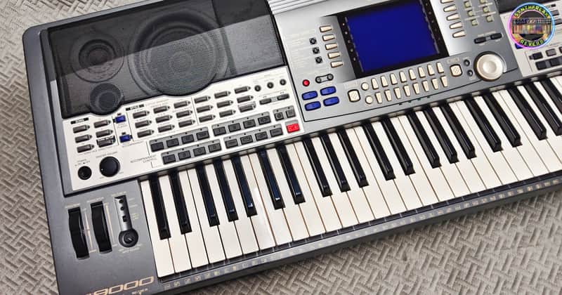 Yamaha PSR 9000 - VERSION 3!✅ RARE from 2000s✅ USB + 32MB RAM + Harddrive ✅ checked and Full cleaned✅ WorldWide Shipping ✅ Yamaha Tyros DNA image 1