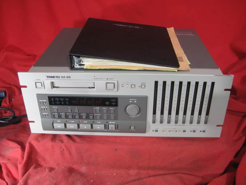 Tascam DA-88 8 Channel DAT Professional multitrack Recorder Rack Mounted image 1