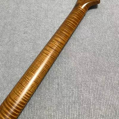 Banana head floyd rose nut stainless steel 24 frets Sickle head roasted flame Maple guitar neck 25.5inch hole 10mm Lock nut Satin image 8