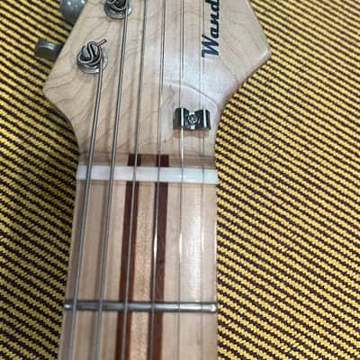 Wanderkauven Electric guitar - Transparent green burst finish with visible wood grain image 12